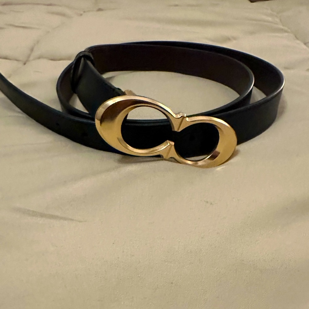 Coach black letter belt like new